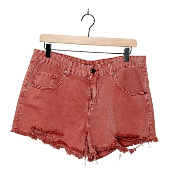 BDG Urban Outfitters Distressed Mid Rise Freja Vintage Fit Salmon Jean Shorts 31 - Picture 1 of 7